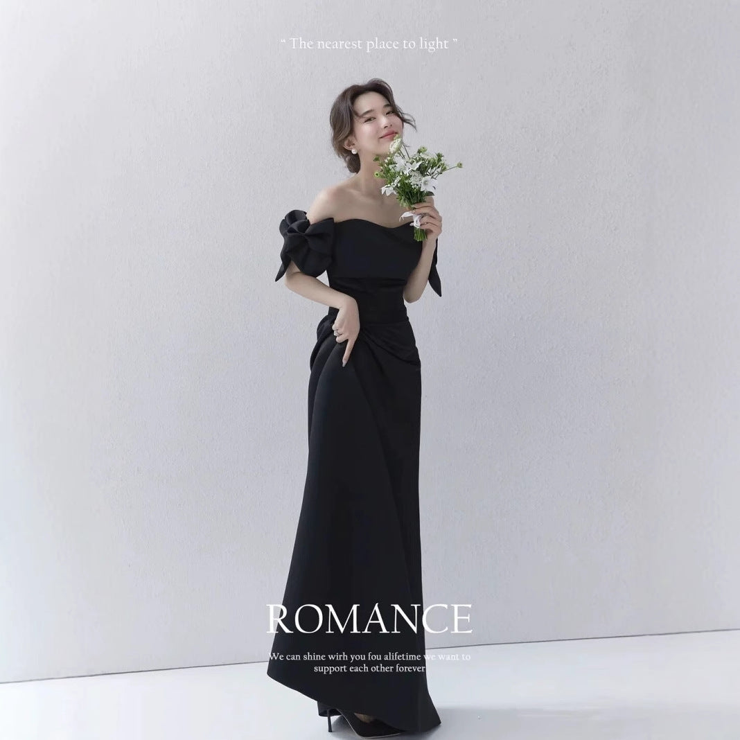 2025 Studio couple photo theme wedding dress high sense retro Hepburn style black satin one-word shoulder light wedding dress