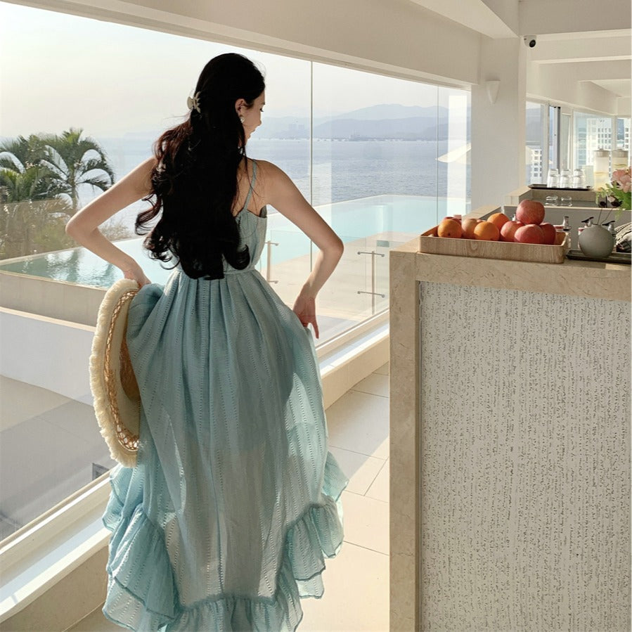 Summer seaside vacation style is unique, super good-looking lotus leaf edge suspender dress, a popular photo skirt for women this year
