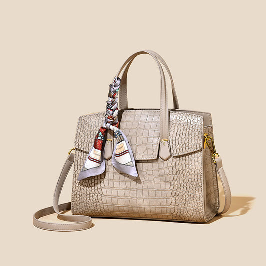 2025 Handbag  hot-selling crocodile pattern bag women's fashion large-capacity high-end shoulder bag daily commuter bag