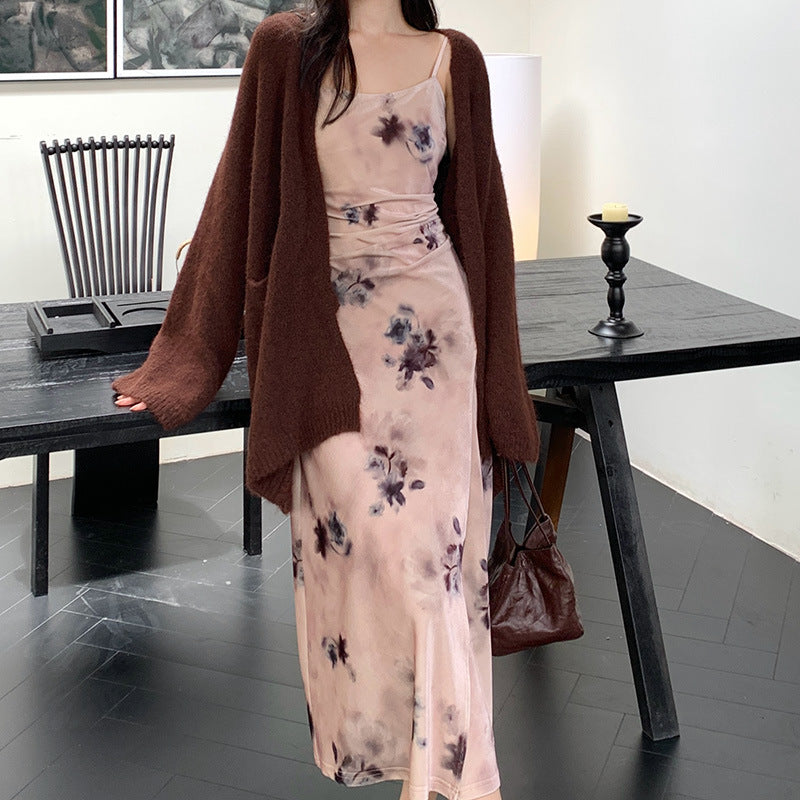 2025 Thirteen Lines popular Autumn and Winter New Printed Pure Desire High Waist Velvet Suspender Dress Women 88136