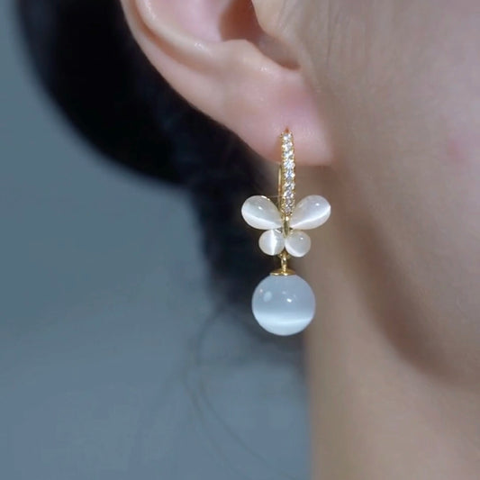 Fashion versatile light luxury opal butterfly earrings 2025 new niche high-end temperament micro-inlaid ear buckle earrings