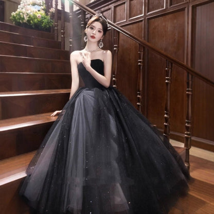 2025 tube top evening dress women's light luxury dress looks thin and beautiful, annual art exam black long style, high texture small man