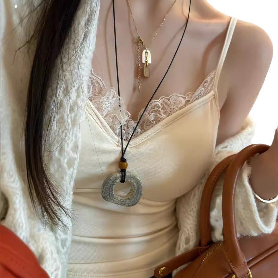 maoxiangshop y2k outfits Early Autumn French Lace Top Inner Base Shirt Sling Women's Sweet and Spicy Style with Chest Pad Sexy Lace Base Shirt