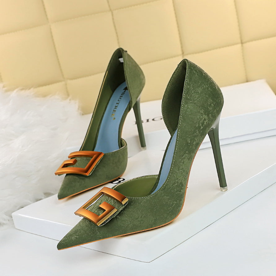 6168-2 2025 sexy nightclubs show thin thin heels high heels shallow mouth pointed side hollow square buckle single shoes high heels