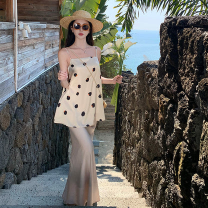 Holiday style suit  temperament socialite polka dot suspender top satin skirt summer dress with a complete set of women