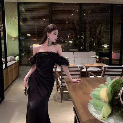 2025 temperament, high-end sense, shoulder dress, women's waist and thin dress, women's fringed design, long skirt