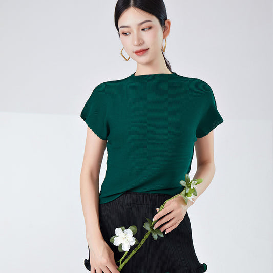 2025 Pleated top women's short-sleeved design sense niche corn pleats loose solid color simple commuting versatile T-shirt Popular style