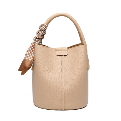 2025 Portable bucket bag, fashionable and simple commuter mother and child bag, winter advanced sense versatile soft leather messenger bag can be one shoulder