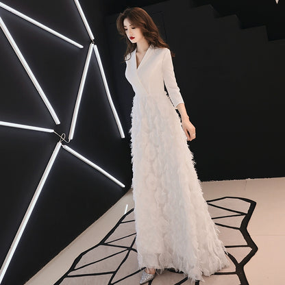 White high-end banquet evening dress dress women's simple, generous and noble long high-end textured temperament celebrity dress
