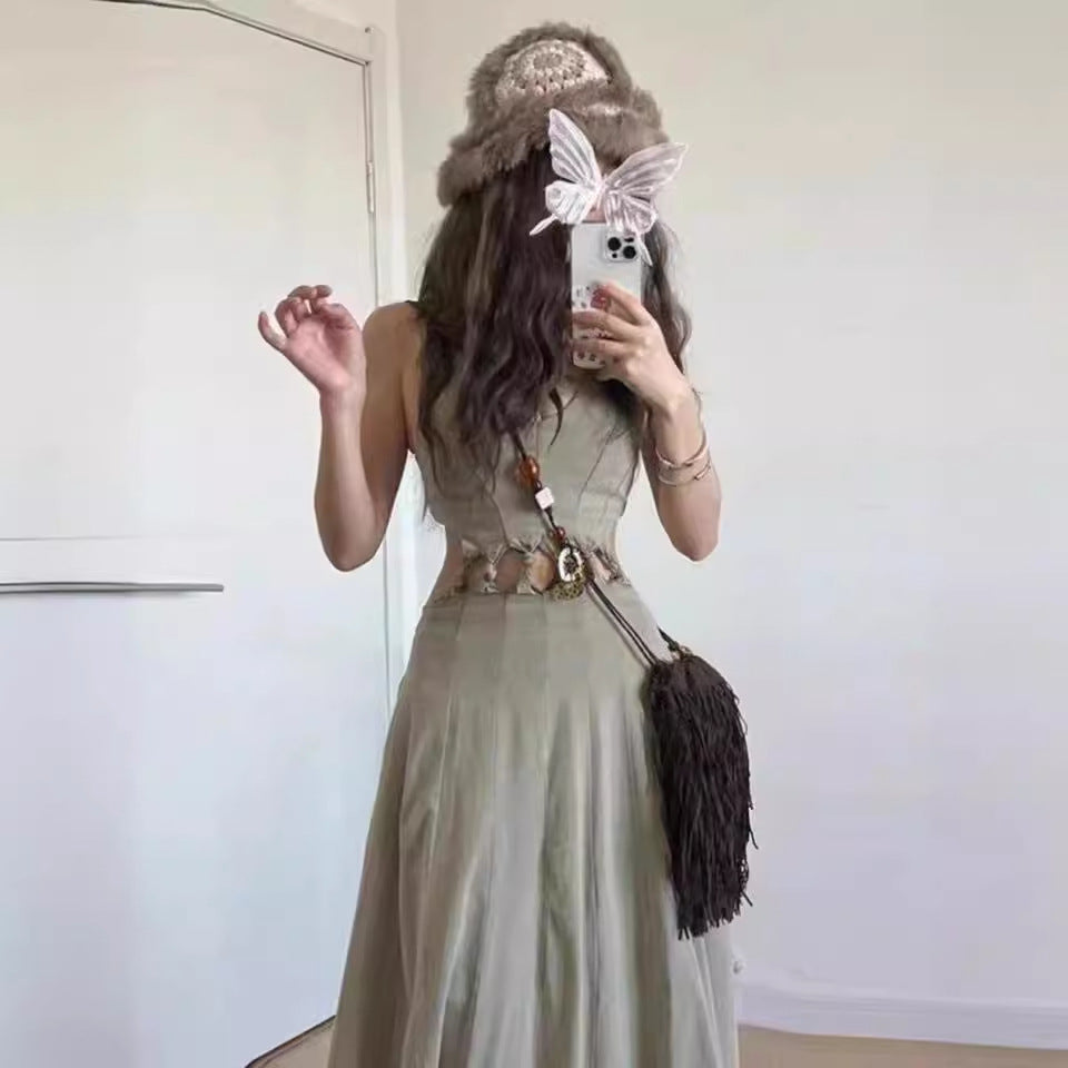 2025 popular summer V-neck niche high-end waist hollow large skirt dress women's floor-mopping dress