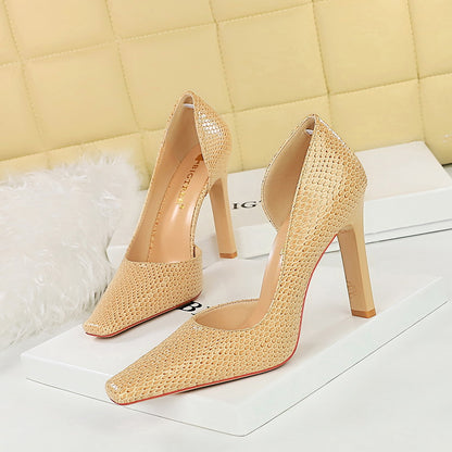 3275-5 Retro 2025 style snake pattern patent leather high heels thick heel shallow mouth square head side hollow banquet high heel shoes