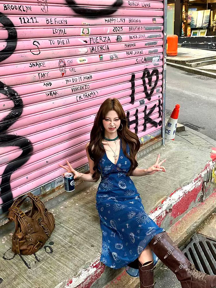 Sicilian encounter, retro V-neck vest dress, women's waist and thin galaxy printed A-word Spice Girl suspender skirt