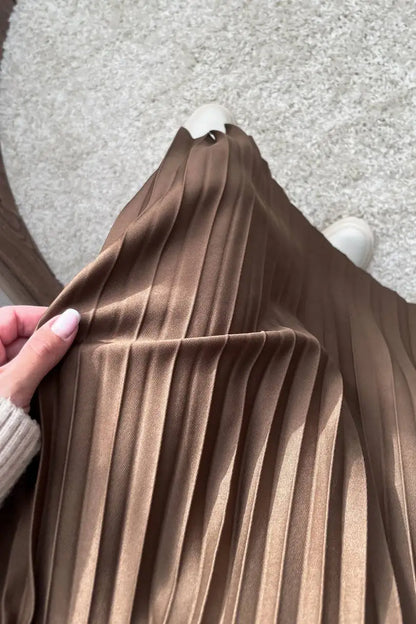 maoxiangshop  -  Chic Pleated Long Skirts 2024 New Elastic Waist French Elegant Women Skirts For Spring Fall A-line Casual Retro Lady Skirts