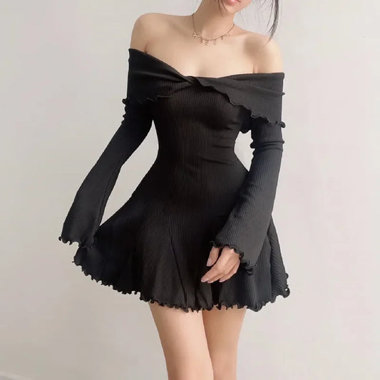 Autumn Strapless Sexy Black A-LINE Dress Women Off Shoulder Long Sleeves Streetwear Knitting Mini Dresses Elegant Club Partywear