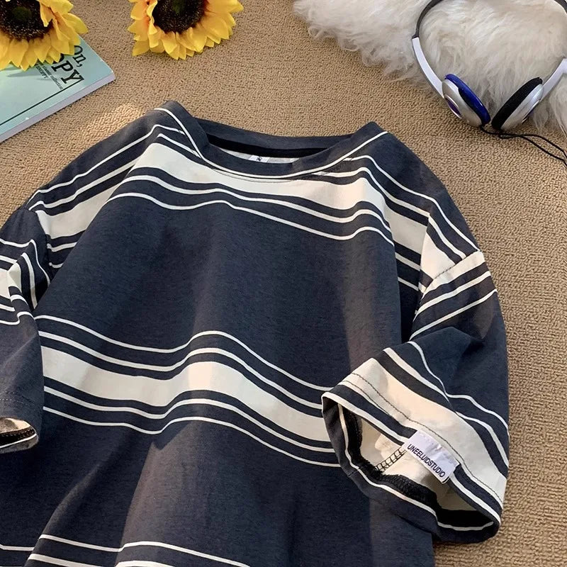 maoxiangshop M-3XL Vintage T-shirts Men Striped Y2k Tops Baggy Round Neck Korean Fashion Couple Clothes Teens Chic Handsome Camisetas Summer