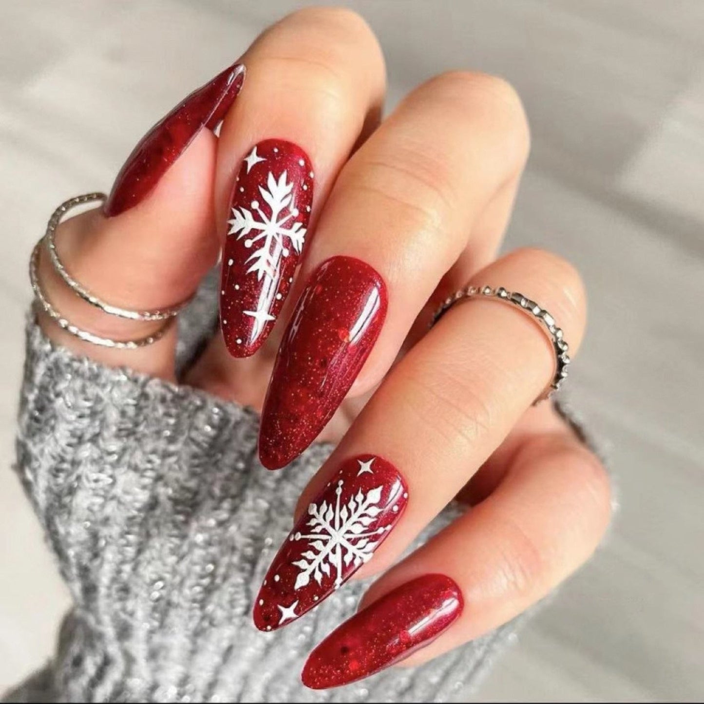 24Pcs Long Ballet Christmas False Nails Wearable Xmas Style Fake Nails Elk Santa Claus Design Full Cover Press on Nail Tips