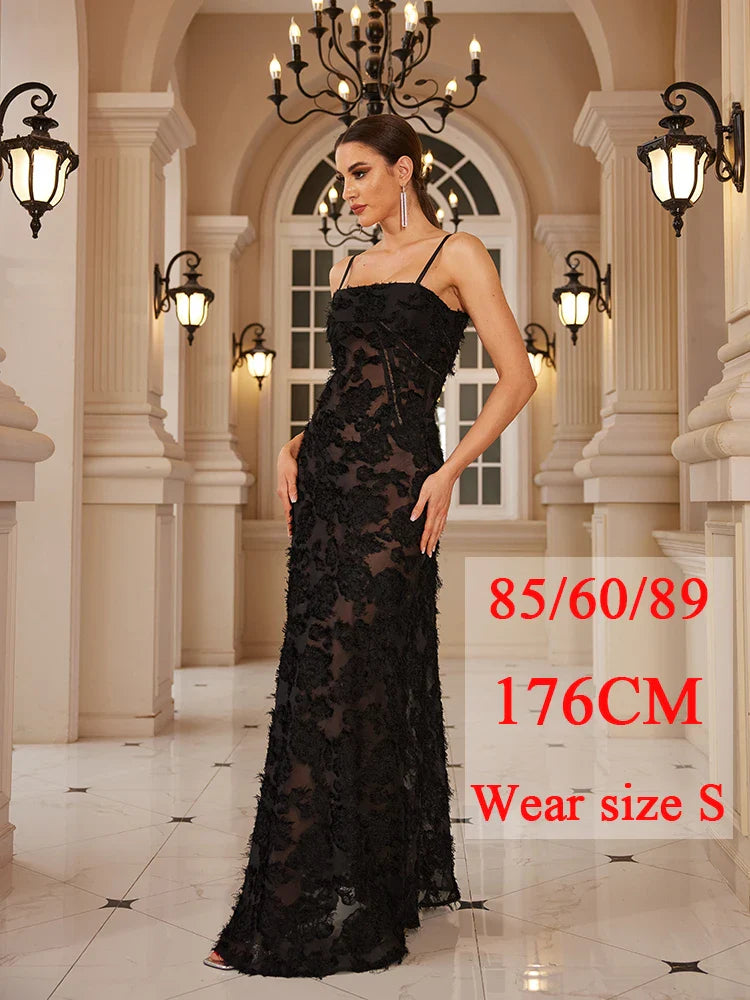 Black Spaghetti Strap Christmas Dress Sexy See Through Elegant and Beautiful Women Dress Appliques Maxi Formal Dress