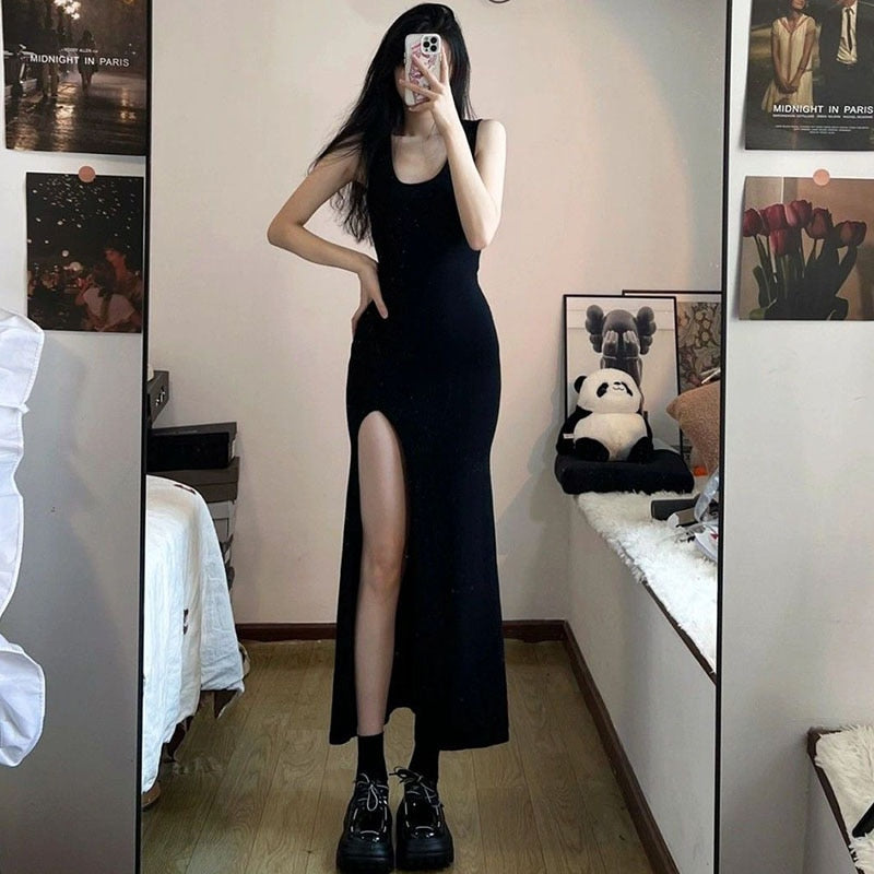 Black Sleeveless Strap Dress Women Sexy Slim Fit Side Slit Irregular Maxi Dress woman Summer Korean Simple One piece Dresses