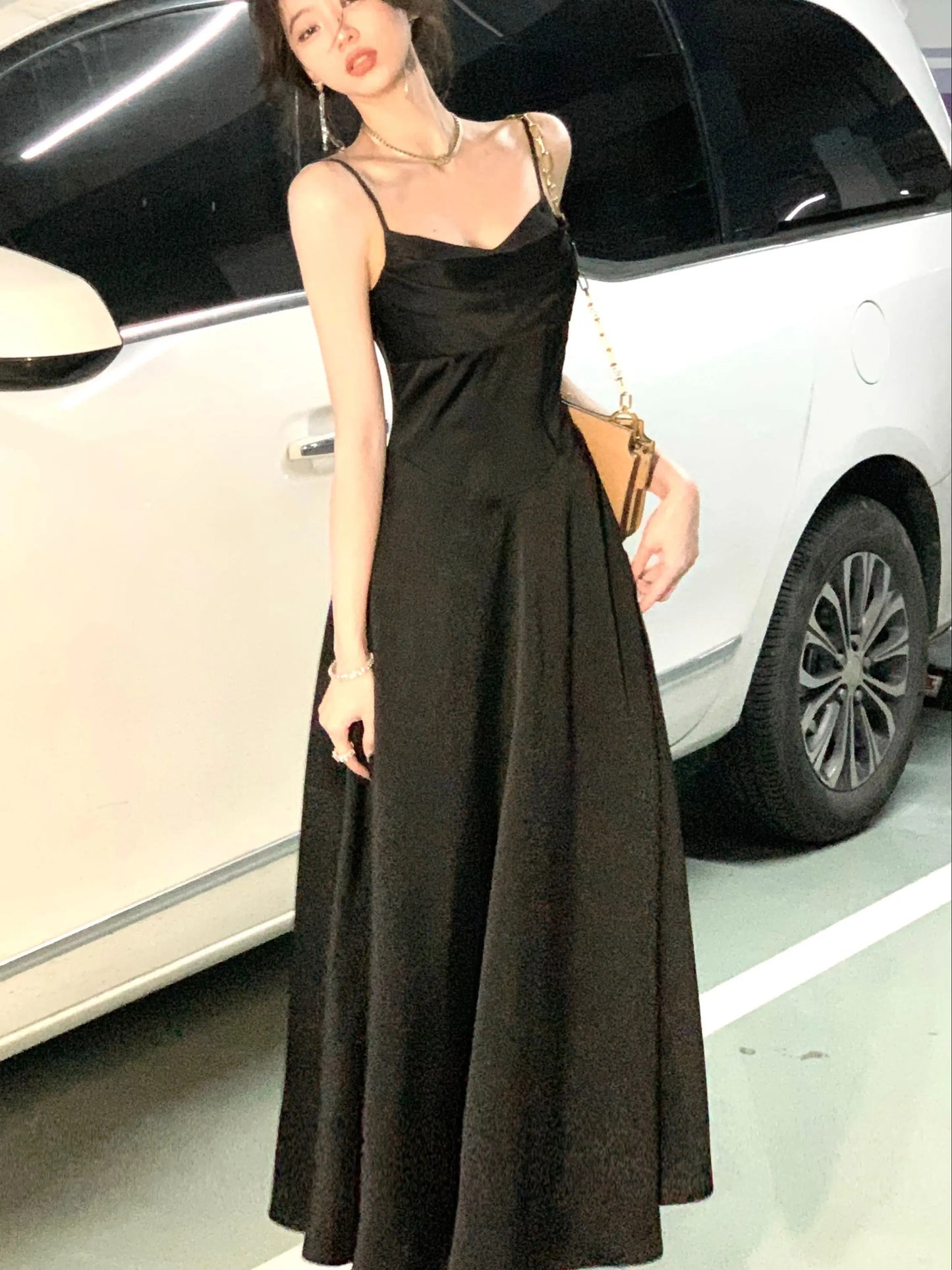 New Summer Fashion Women Spaghetti Strap Elegant Midi Dresses Wedding Evening Birthday Backless Prom Clothes