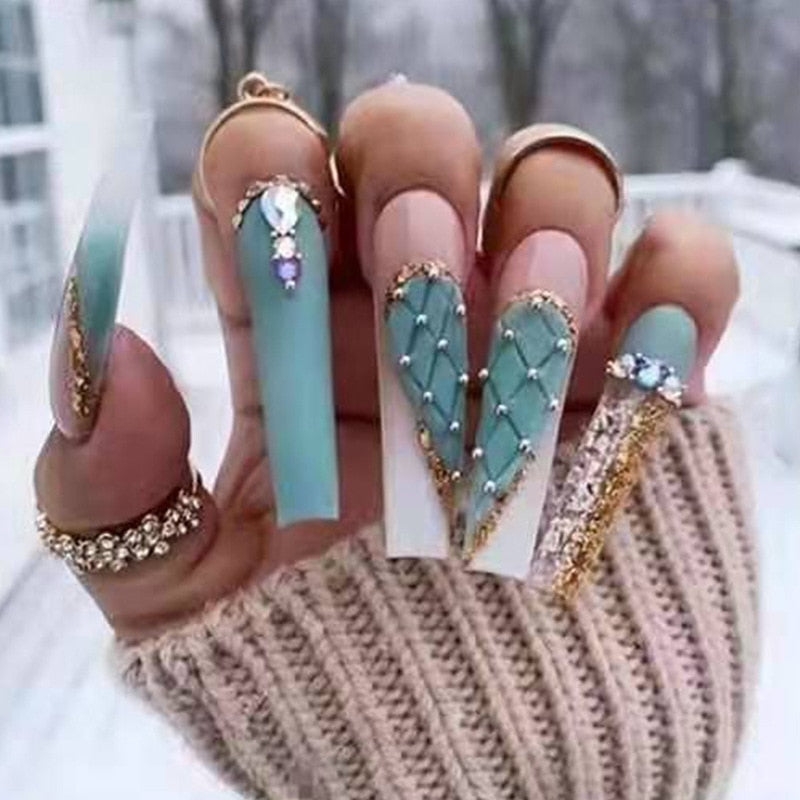 24Pcs Long Ballerina French False Nails Snake Rhinestones Design Fake Nails Wearable Coffin Press on Nails Full Cover Nail Tips