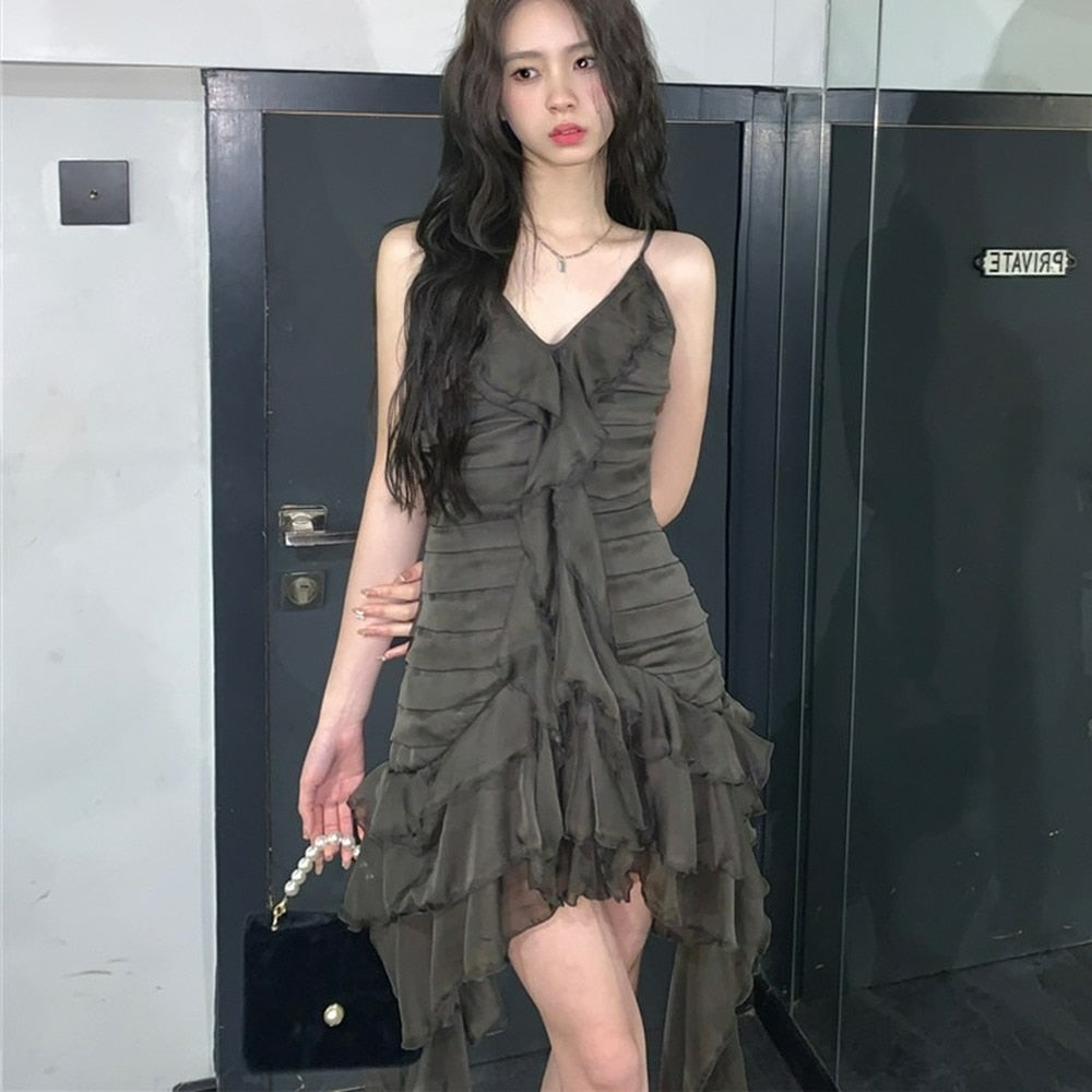 maoxiangshop Y2K Mini Dress Summer Gothic Strap Ruffles Fairy Dress Women Sleeveless Irreular V-neck Cake Dress Emo Alt Vintage Goth