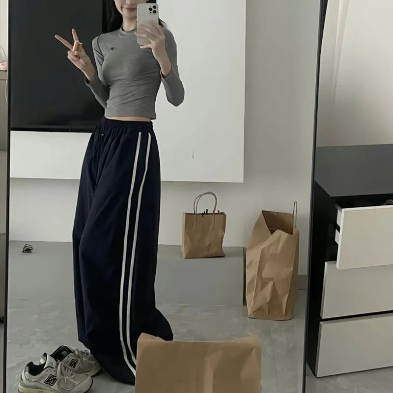 Y2K Women Cargo Pants Vintage Streetwear Baggy Wide Leg Sweatpants Casual Drawstring Oversize Pockets Tech Fashion Trousers