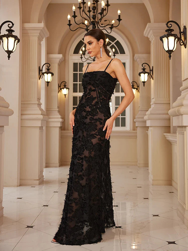 Black Spaghetti Strap Christmas Dress Sexy See Through Elegant and Beautiful Women Dress Appliques Maxi Formal Dress