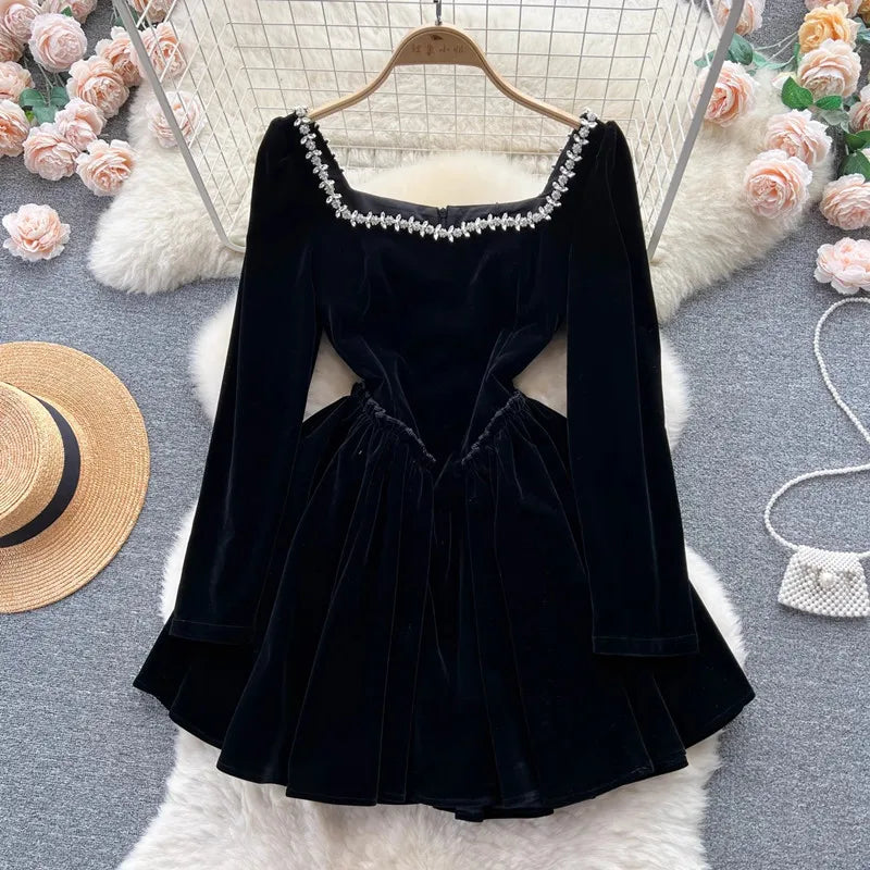 French Vintage Long Sleeve Velvet Mini Dresses For Women Elegant Square Neck Fashion Diamonds Autumn High Waist Black Dress