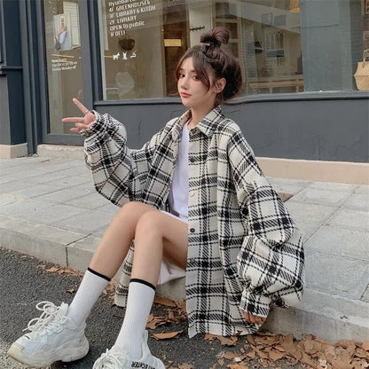 maoxiangshop Grunge Oversized Checkered Shirt for Women Long Sleeve Collared Button Up Shirt Jacket Ladies Outfit