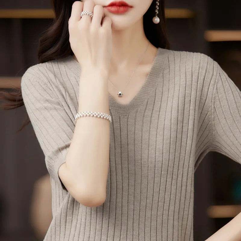 Women Sweater Short Sleeve V-neck Stripe Knitwears Slim Fit Shirt Korean Fashion Pullovers Thin Knit Tops 2023 Bottoming Shirts