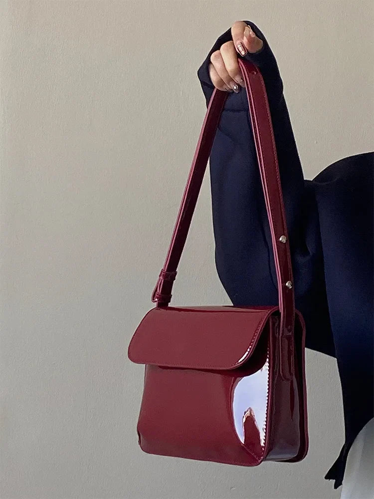 Wine Red PU Underarm Bag New Women's Vintage Lacquer Leather Shiny Buckle Single Shoulder Bag Luxury Elegant Crossbody Bag