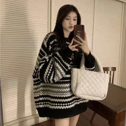 maoxiangshop Autumn Oversized Striped Knitted Sweater Women Vintage Streetwear Loose Long Sleeve Pullover Harajuku Casual O Neck Midi Jumper