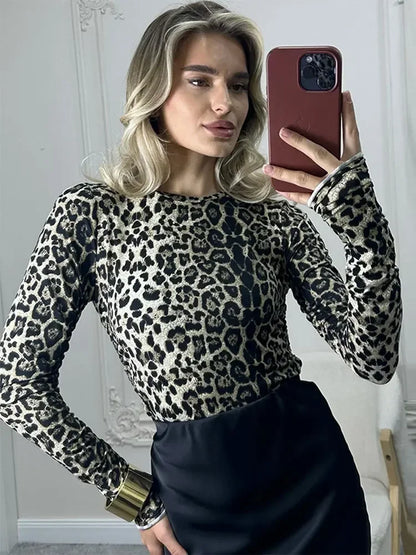 maoxiangshop Women Chic Skinny Leopard Printed T-shirt Slim Fitting Round Neck Long Sleeves Top 2024 Spring Autumn Lady Elegant Pullover Tees