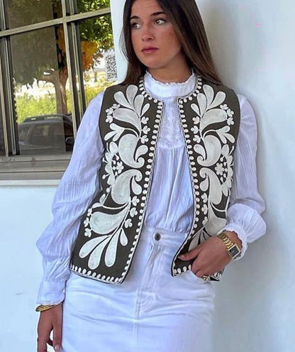 maoxiangshopWomen Fashion Y2k Vintage Floral Embroidery Vest Top V Neck Loose Casual Summer Woman Short Cardigan Waistcoat Chic Tops