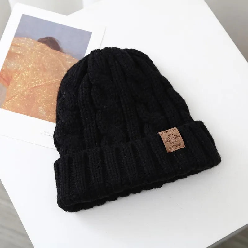 maoxiangshop New Unisex Winter Hats Add Fur Lined Men And Women Warm Beanie Cap Casual Maple Leaf Label Decor Winter Knitted Hats