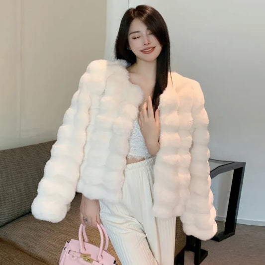 maoxiangshop Winter Fashion Faux Fur Coat Women Korea Fashion Warm Feather Coats Cardigan Short Outercoat Lady Party Elegant Outfits New