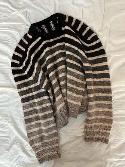 maoxiangshop  -  Women Fashion Gradient Striped Knitted Pullover Casual Round Neck Long Sleeves Loose Sweater Autumn Female Commuting Jumper