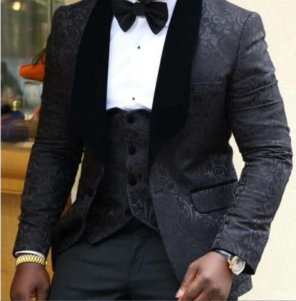 New Style Groomsmen Shawl Lapel Groom Tuxedos Red/White/Black Men Suits Wedding Best Man Blazer (Jacket+Pants+Tie+Vest) C46