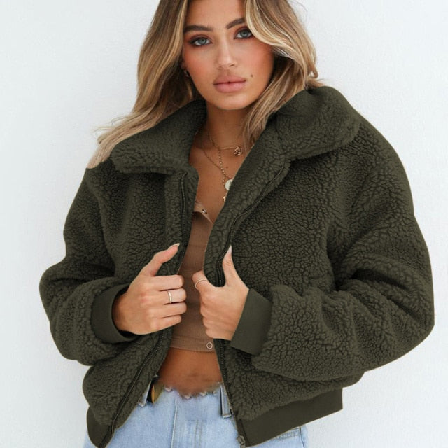 New Trendy Winter Clothes Ladies Warm Short Women Faux Fur Jacket Fur Coat Women Thick Teddy Bear Pocket Fleece Jack Coat